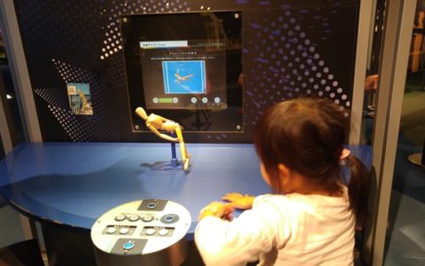 、ゲーム展やVR体験など、最新の科学が感じられるコーナーが期間ごとにいろいろと 展示されます。